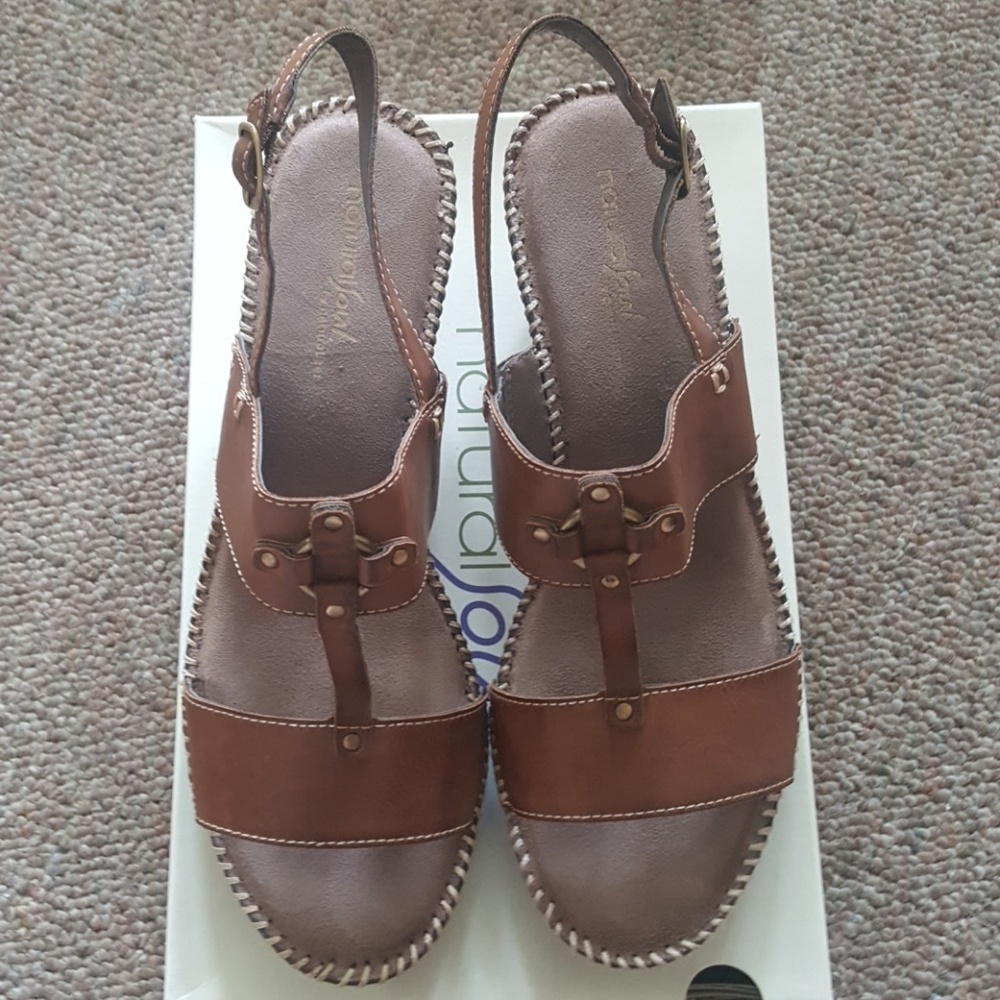 Natural Soul Wedge Sandals